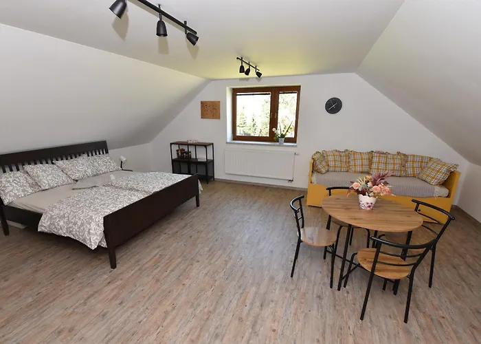 Vesela Mys منزل للإقامة